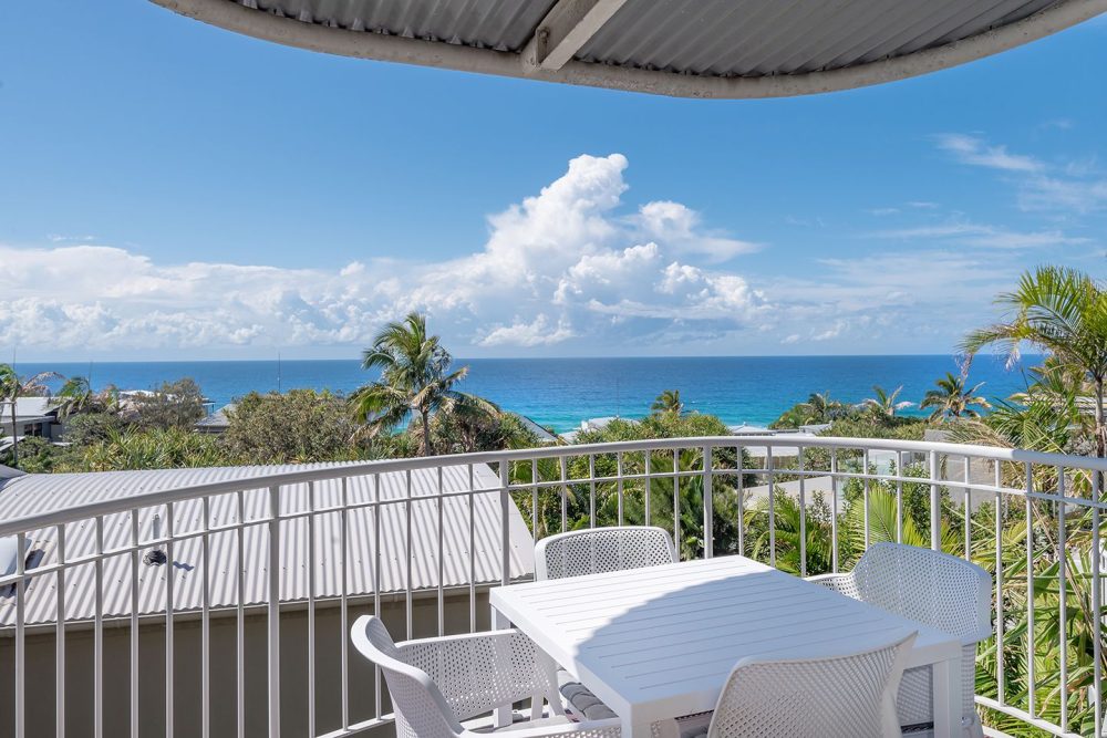 sunshine-beach-2-bedroom-apartment-unit-07(3)